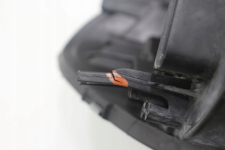 фото №14, Лампа левый перед 7214903 bmw 2 f45 европа