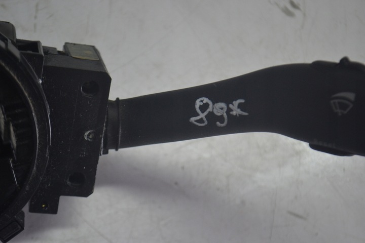 фото №6, Переключатель комбинированный подрулевые рычаги audi a6 c5 2.4 v6 8l0953513