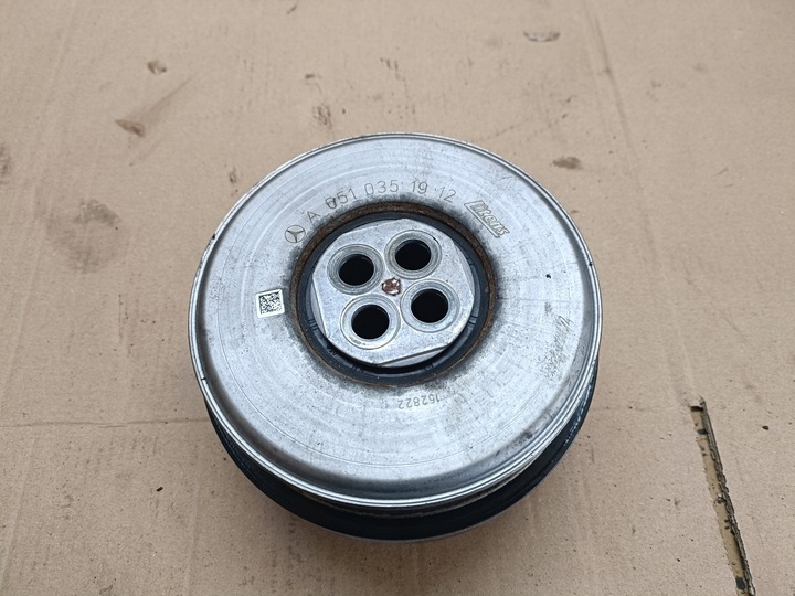 фото №1, Mercedes w205 2.2 cdi колесо ременное вала a651 89tyś