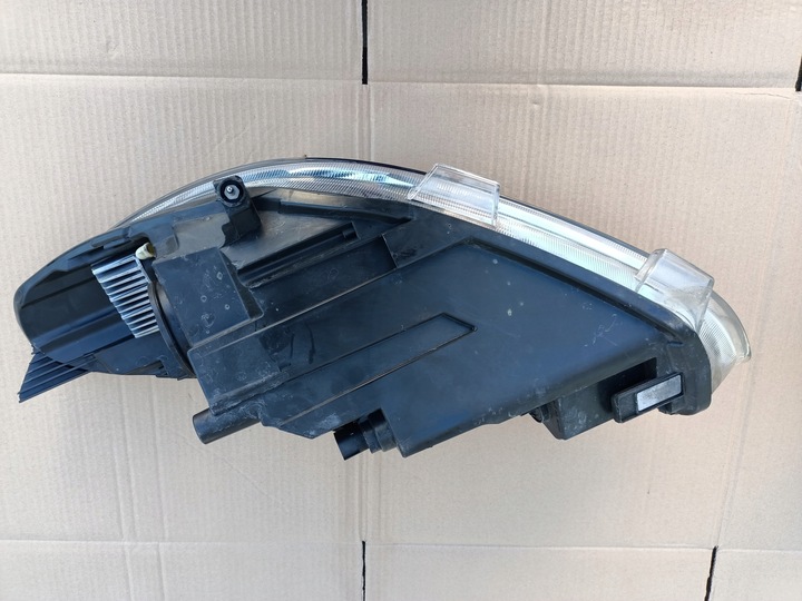 фото №14, Лампи фари лівий правий ford fiesta mk8