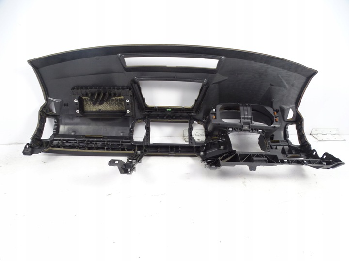 фото №7, Панель роздавальна консоль skoda karoq