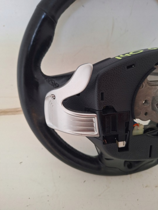 фото №8, Кермо багатофункціональна пелюстки з підігрівом hyundai i40 14/19