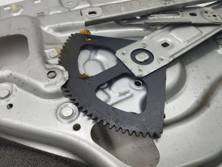 фото №5, Kia sportage 2008 левая сторона механизм подъёма стёкла задней