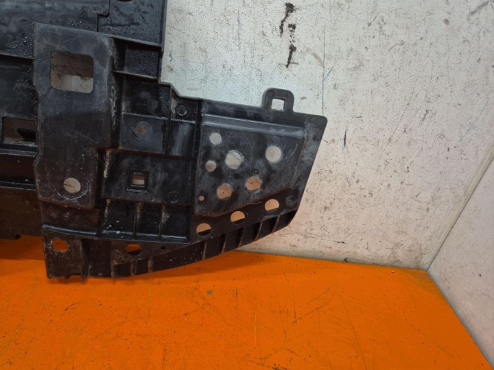 фото №6, Toyota yaris iv 20- защита под бампер 52618-k0010