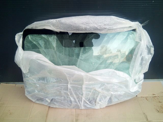 фото №1, Nissan micra k13 стекло лобовое перед новый оригинал.