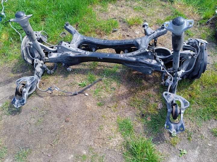 фото №1, Lexsus ux балка підвішування задня 2022