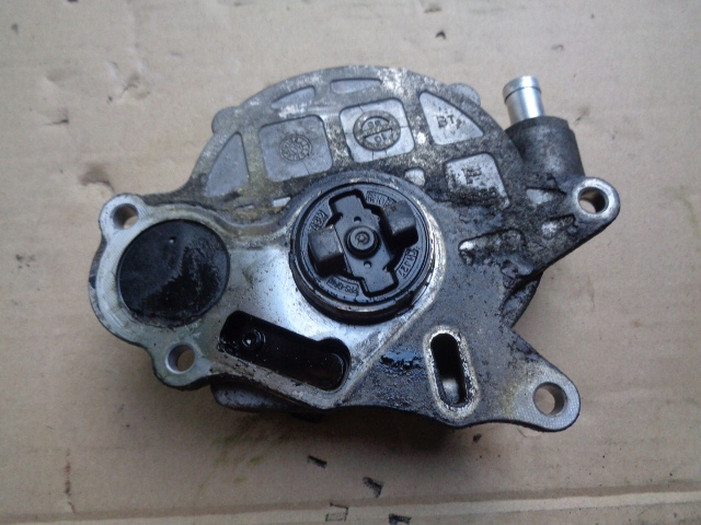 фото №6, Вакуум насос vw passat b7 audi a3 8p seat leon ii skoda 2.0tdi
