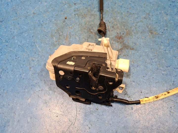 фото №4, Vw passat b7 замок двері перед лівий 3c1837015a