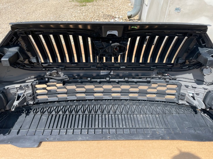 фото №9, Бампер skoda octavia iv w цвет lf7c pdcx4 комплектный do установка