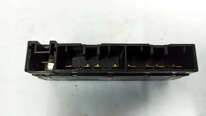 фото №8, Toyota prius xw20 2005 коробка запобіжників