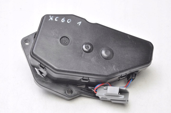 фото №1, Volvo xc60 i доводчик задней крышки багажника 31440645
