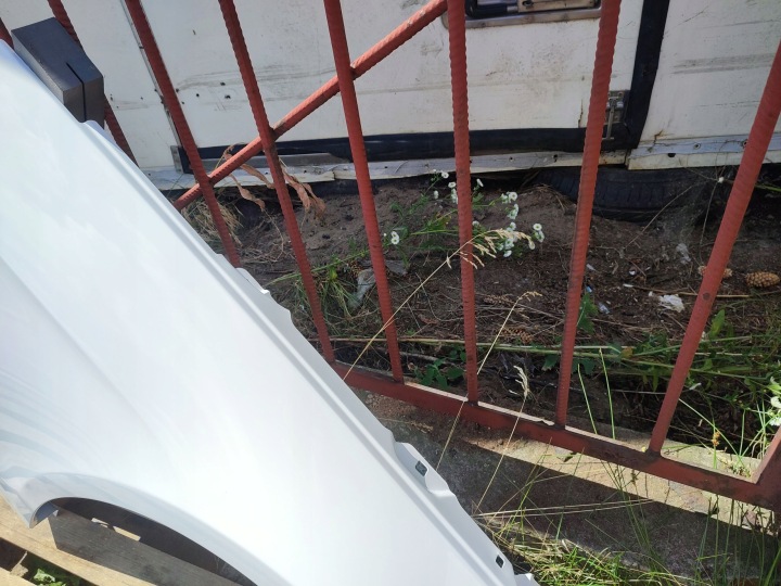 фото №11, Крыло aluminiowy правое перед mercedes w212 9.09-05.16r лак 799
