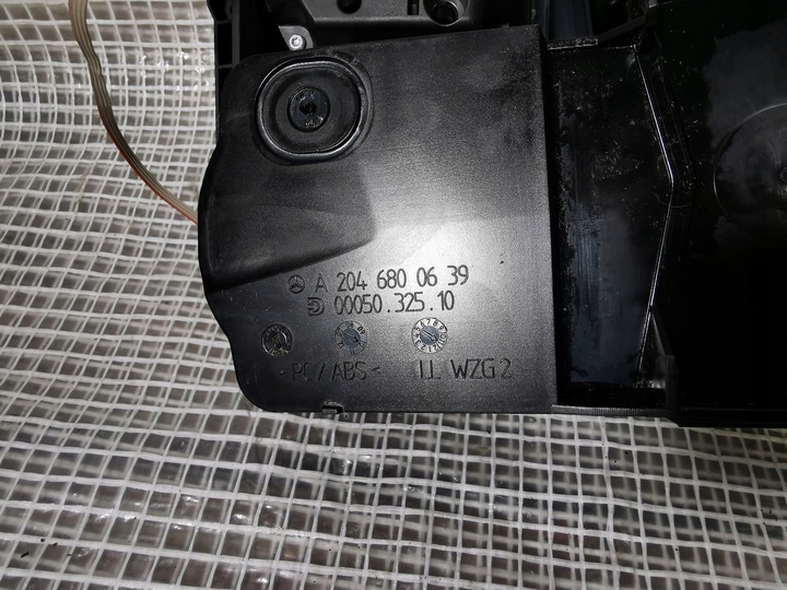 фото №9, Mercedes w212 e-klasa підлокітник бардачок панель європа a2046800639