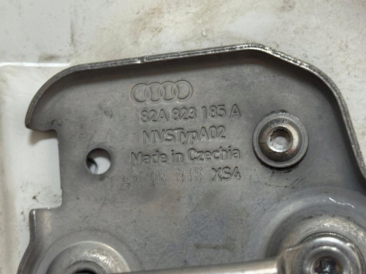 фото №13, Капот крышка двигателя audi a1 ii 82a 82a823155a 18 -