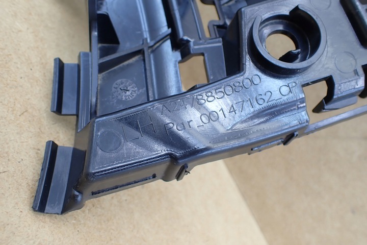 фото №9, Mercedes glb x247 2019- ползун крепление бампера левый зад a2478850800 lh