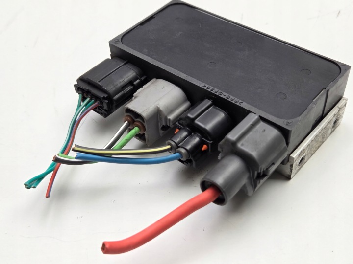 фото №10, Subaru outback v 14-19 блок керування  модуль реле свічок 22010aa010