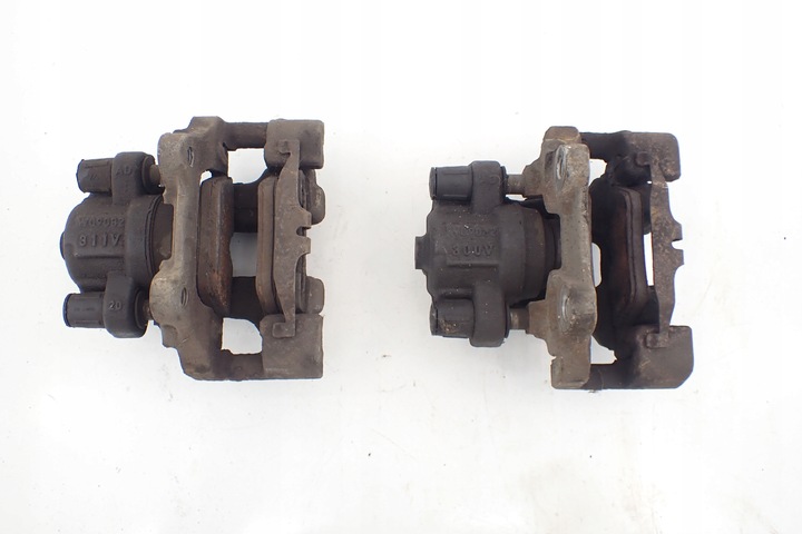 фото №9, Bmw f36 зажимы тормозные левый правые 20/300/42 oem