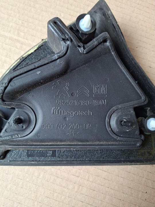 фото №6, Треугольник крыльев левое citroen berlingo iv 20r. 9825216180
