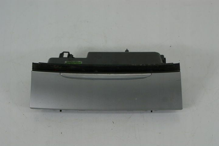 фото №12, Бардачок пепельница передняя w капот volkswagen passat b7 3c0863284k