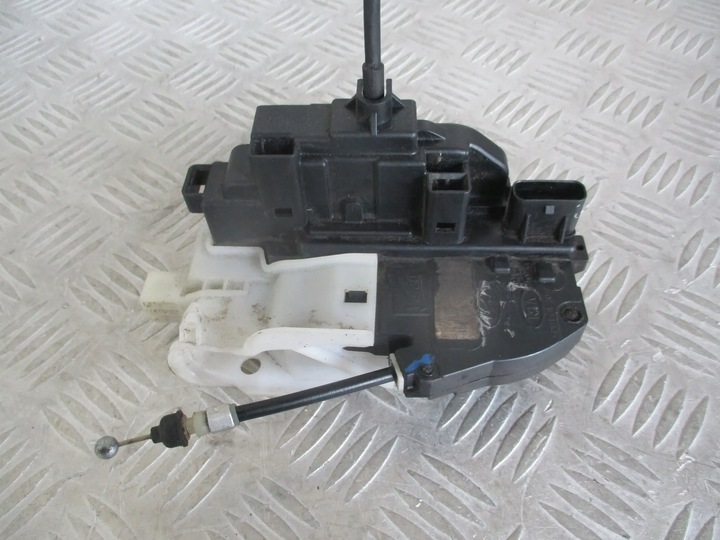 фото №7, Amek дверь правые перед 7 pin kia ceed i 06-12r. 1.6 crdi 8q 5d