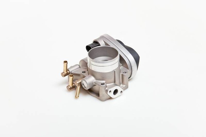 фото №14, Дроссельная заслонка vw golf 1.6 oe: 06a133062ab