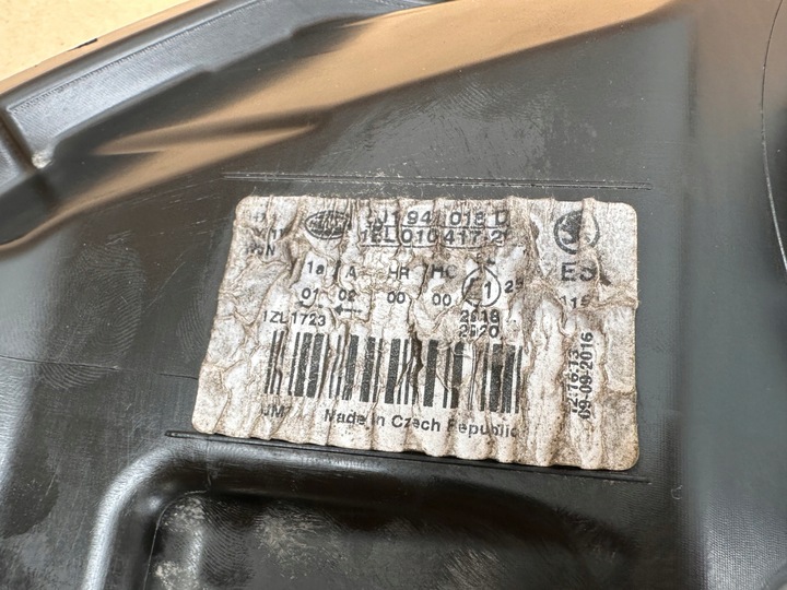 фото №13, Skoda fabia ii рестайлинг лампа перед левый правый 5j1941018c 5j1941017c or идеальные