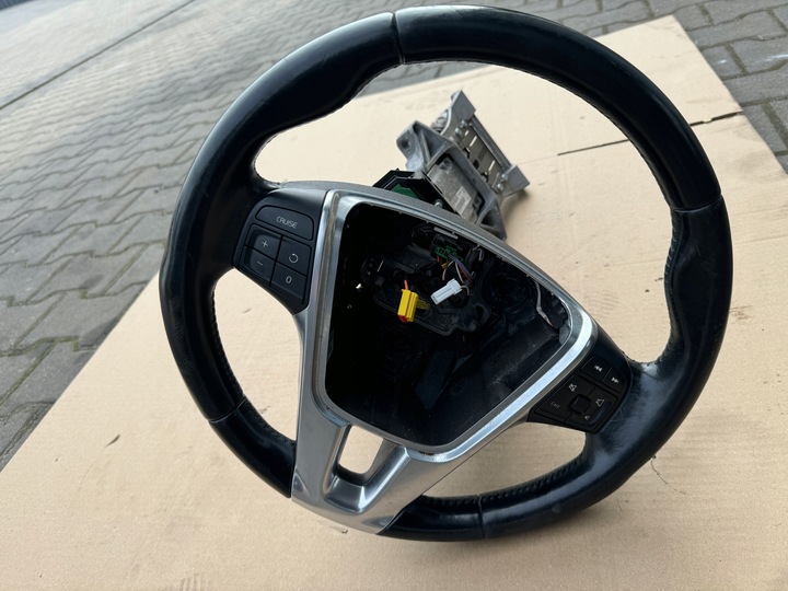 фото №8, Volvo xc60 i рестайлинг руль многофункциональный колонка 31250592 p31387664