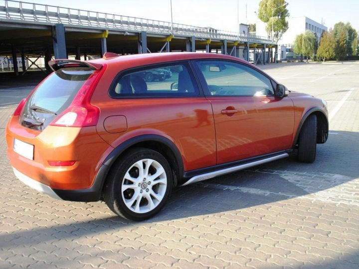 фото №7, Volvo c30 пороги накладки пороговые