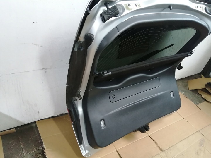 фото №16, Jaguar e-pace x540 2018 крышка багажника камера красивая men rhodium серебряный