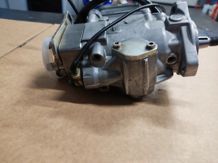 фото №9, Насос вприскувальний bosch mercedes sprinter 2.9td 0460415982