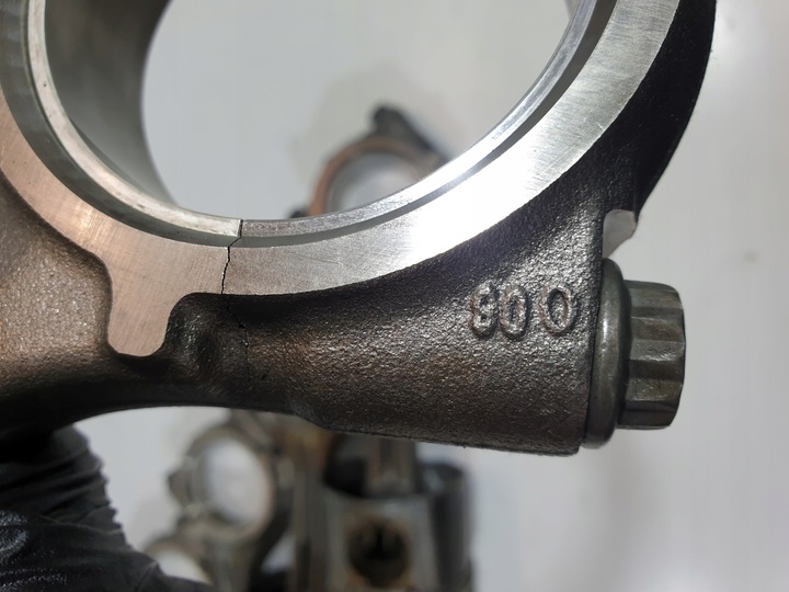 фото №12, Поршень 70.2202 mercedes axor atego om 906la евро 5