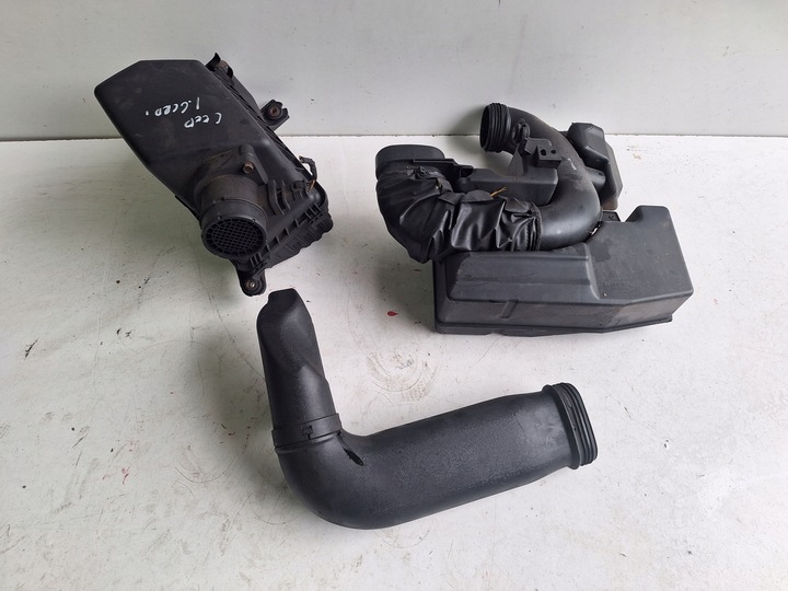 фото №1, Hyundai i30 ii 12-17 резонатор корпус фильтра воздуха 1.6crdi