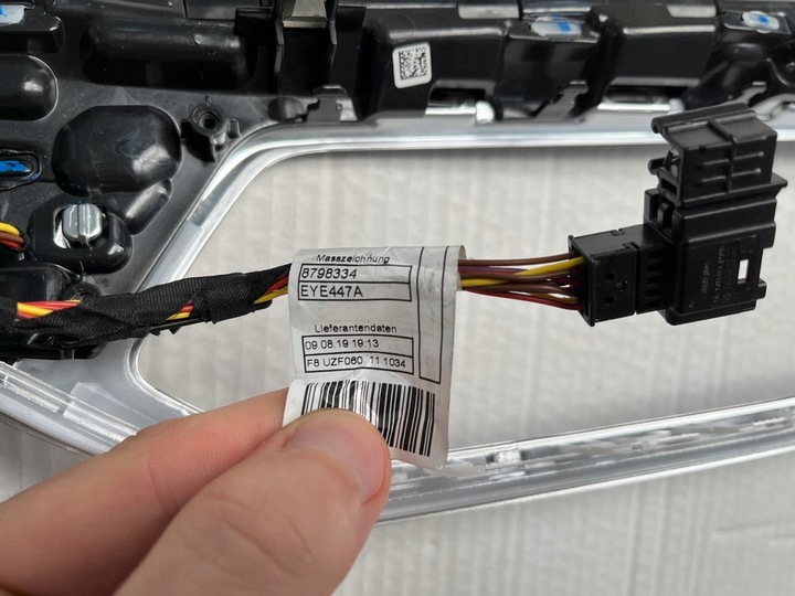 фото №11, Bmw x5 g05 dekor консоли led воздуховод решётка tetragon 8073202 9399468