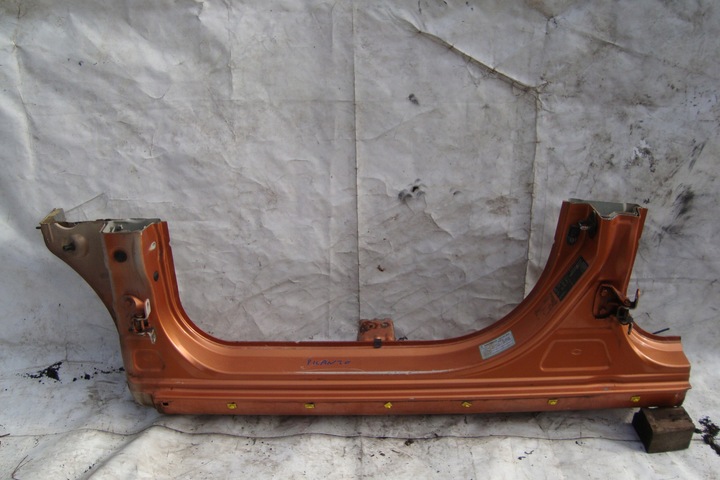 фото №1, Порог стойка левый kia picanto i 03-