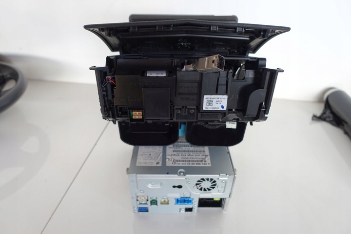 фото №5, Mercedes w204 радіо cd команд навігація ntg4 2049060902