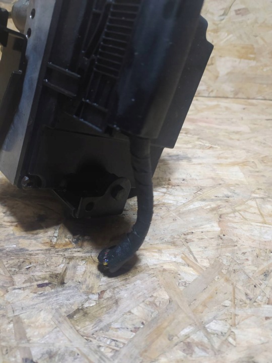 фото №8, Bmw 5 e39 2.5 tds блок управления abs 0265247000