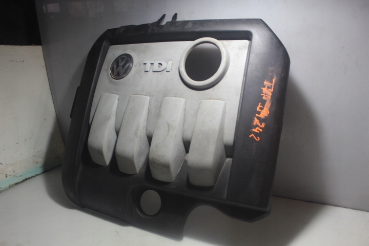 фото №1, Кришка двигуна volkswagen golf iv 1.4