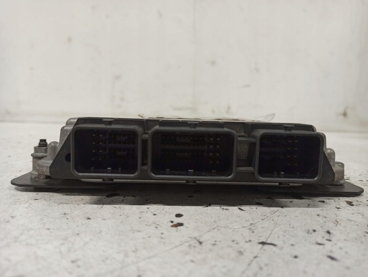 фото №5, Peugeot 307 1.6hdi блок управления 0281013331 9662213180