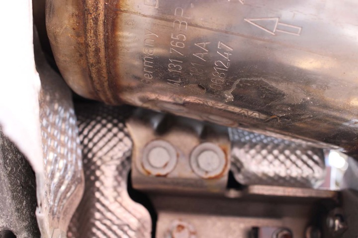 фото №9, Audi катализатор фильтр частиц твердых dpf 04l131669h 04l131765bp 04l131669