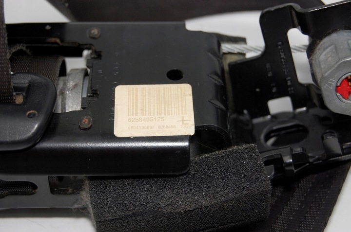 фото №5, Kpl ремней ремни pas безопасности левый + правые перед volvo c30 европа 06-10