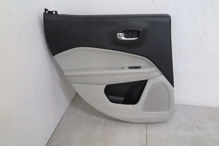 фото №1, Боковина дверь левый зад jeep compass ii