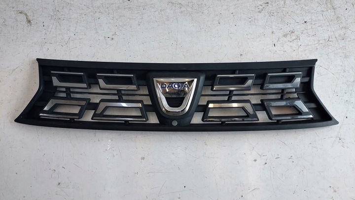фото №1, Dacia duster решётка
