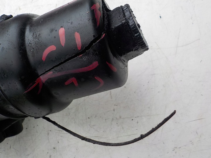 фото №5, Golf v a3 8p 2.0 fsi blr корпус фильтра масла