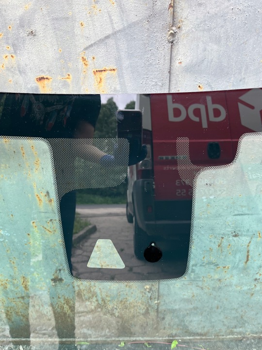 фото №2, 71 jeep grand cherlokee wk2 стекло лобовое передняя