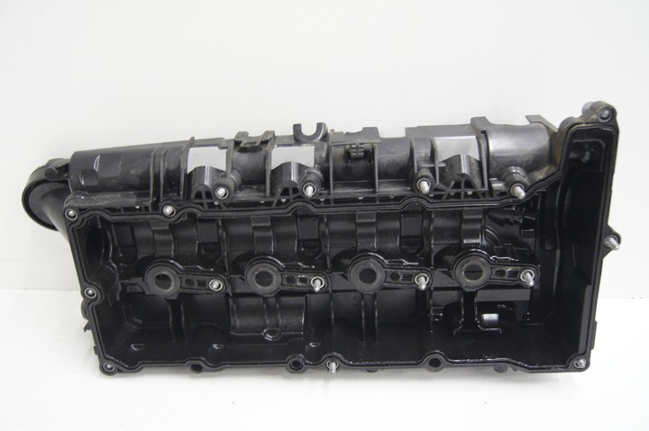 фото №11, Bmw g30 2.0 b20 biturbo крышка клапанов 8579962