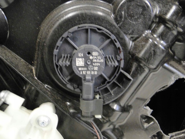 фото №9, Mercedes glb x247 247 подъемник замок правые перед