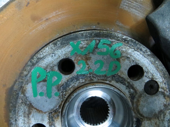 фото №9, Mercedes gla w156 x156 2.2 поворотный кулак правая перед 13-