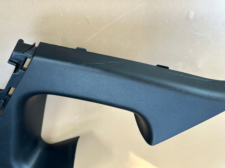 фото №16, Hyundai tucson iv 4 20r- обшивка стойка правый зад