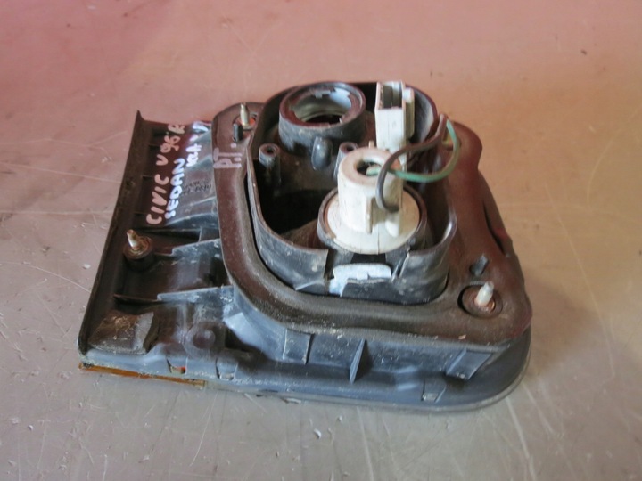 фото №10, Civic vi 6 купе лампа права зад w крило кришка багажника