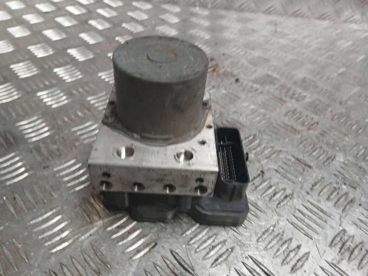 фото №8, Toyota avensis t27 насос abs 265254669 4454005150 1.8 2016r